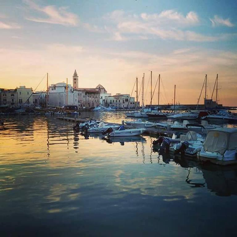 Novecento Dimore Di Poesia Trani Exterior foto